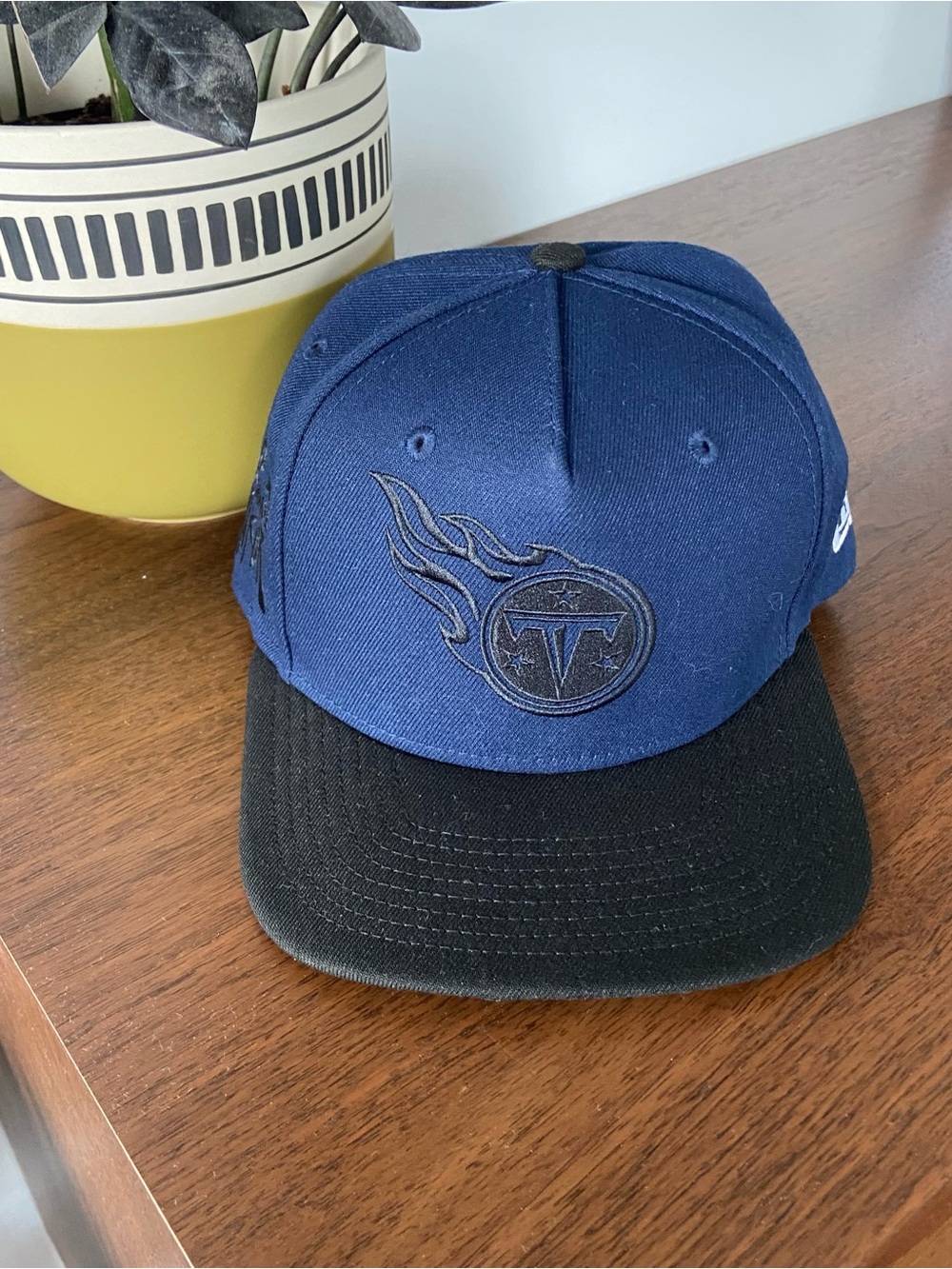 New Era Tennessee Titans 9Fifty Fitted Cap Medium/Large NWOT